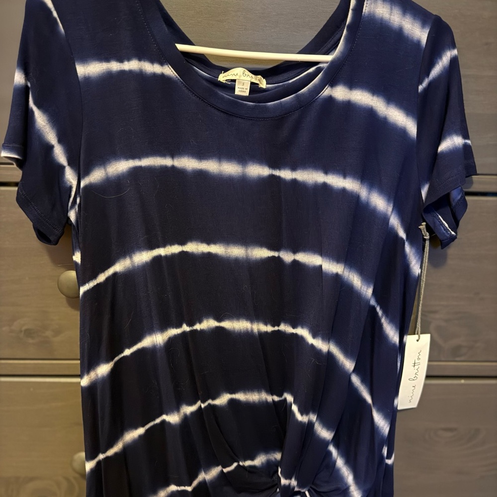 Knox Rose Navy and White Tie-Dye Short Sleeve Top